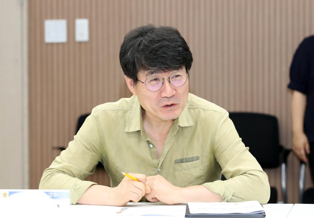 '충청남도의회의원 행동강령 운영 자문위원회 위원 위촉식' 게시글의 사진(27) '240729_충청남도의원 행동강령운영 자문위원회 위촉식_30.JPG'