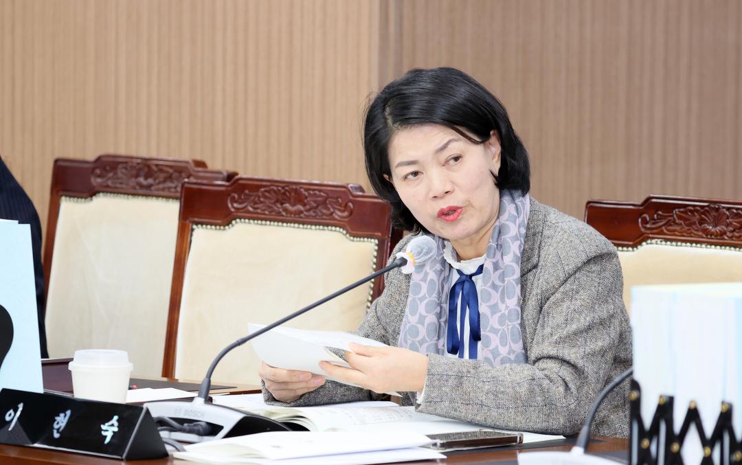 '제362회 정례회 제2차 의회운영위원회' 게시글의 사진(24) '251121_제2차 의회운영위원회_27.JPG'