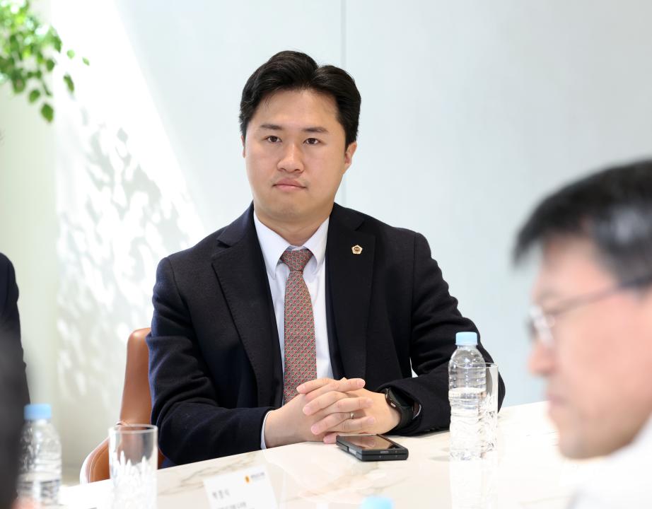 '제358회 임시회 기획경제위원회 현장방문' 게시글의 사진(43) '0416_현대자동차 아산공장 방문40.jpg'