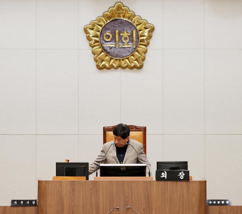'제358회 임시회 제4차 본회의' 게시글의 사진(5) '250422_제358회 임시회 제4차 본회의_21.JPG'