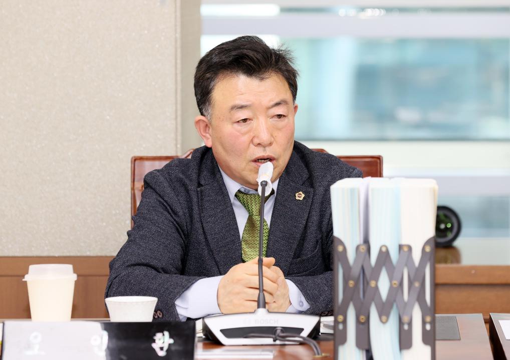 '제363회 임시회 제2차 농수산해양위원회' 게시글의 사진(33) '260122_제363회 임시회 제2차 농수산해양위원회_51.JPG'