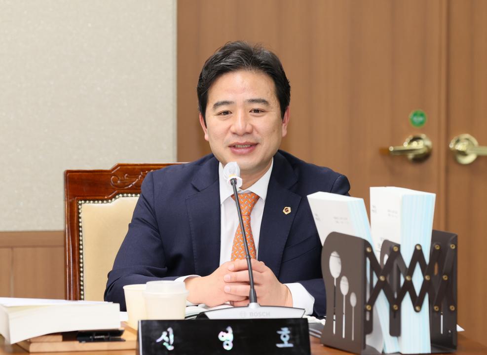 '제363회 임시회 제2차 농수산해양위원회' 게시글의 사진(49) '260122_제363회 임시회 제2차 농수산해양위원회_69.JPG'