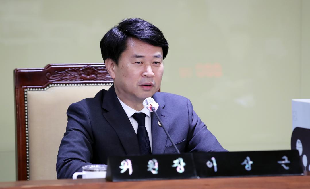 '제362회 정례회 제3차 교육위원회' 게시글의 사진(7) '1128_제362회 정례회 행정사무감사 교육위원회_7.jpg'