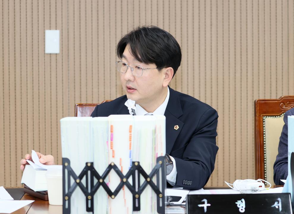 '제362회 정례회 제4차 예산결산특별위원회' 게시글의 사진(18) '251212_제4차 예산결산특별위원회_18.JPG'