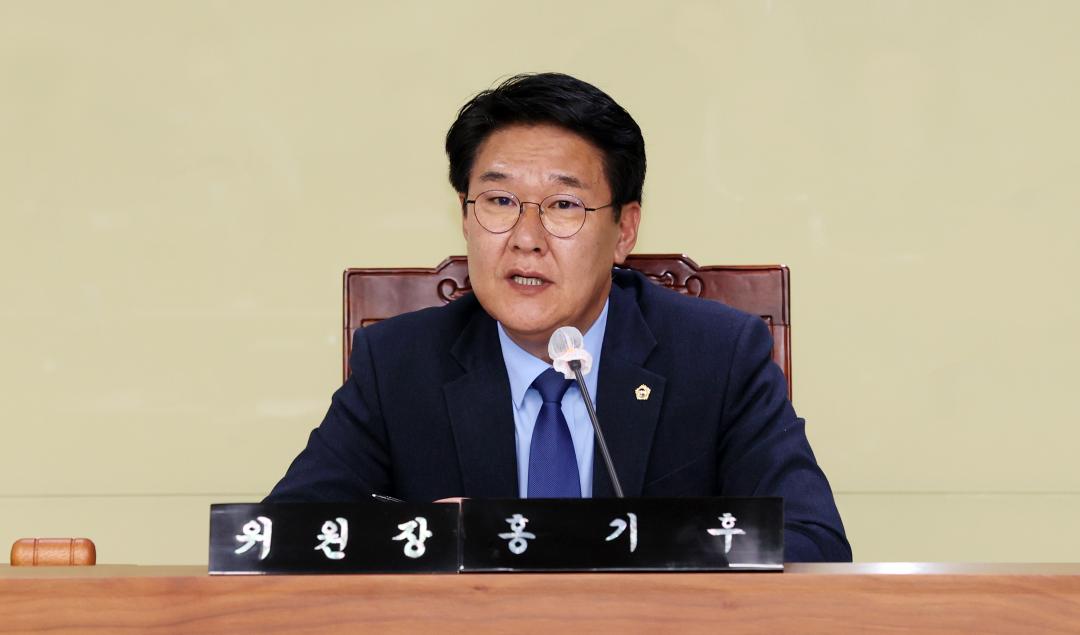 '제358회 임시회 제1차 건설소방위원회' 게시글의 사진(10) '250411_제358회 임시회 제1차 건설소방위원회_10.JPG'