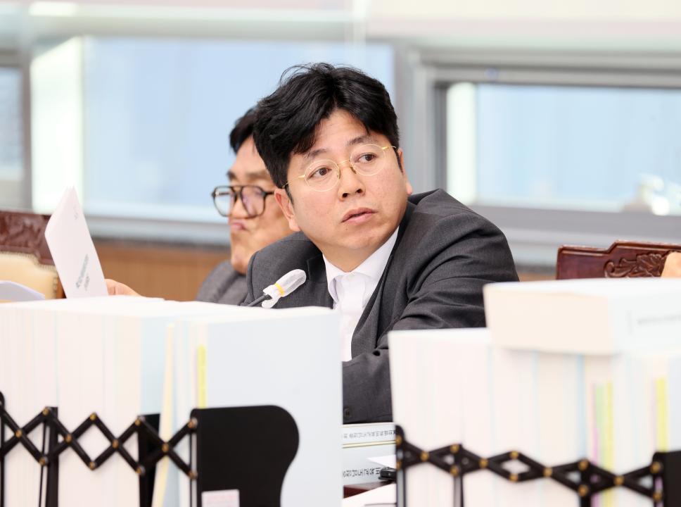 '제362회 정례회 제3차 예산결산특별위원회' 게시글의 사진(77) '251211_제3차 예산결산특별위원회_96.JPG'