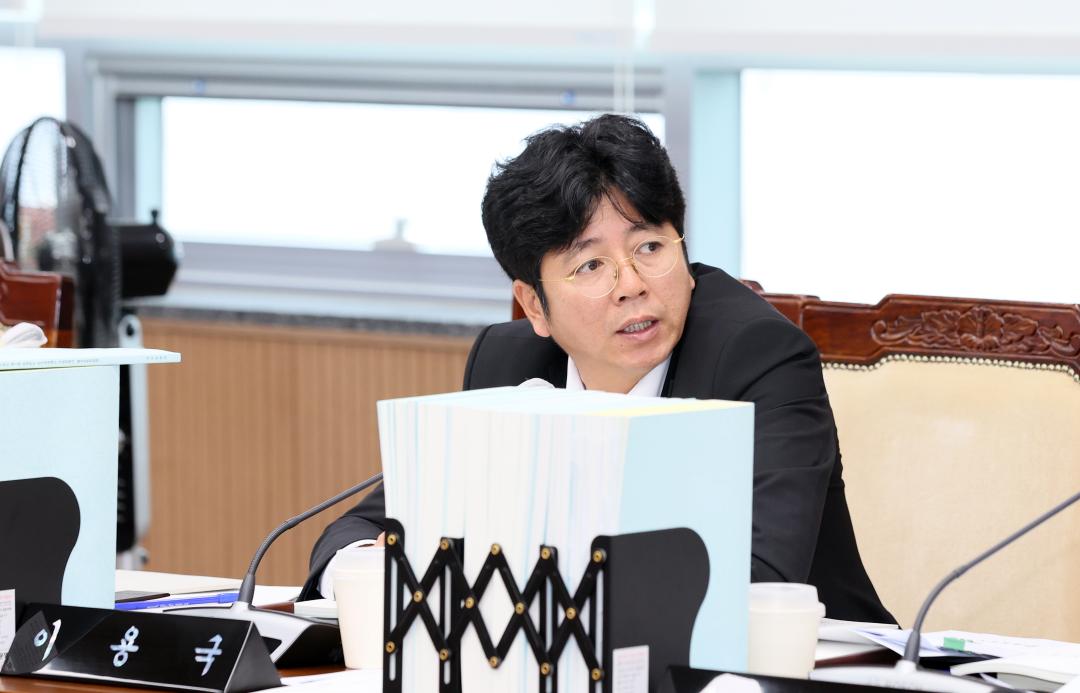 '제361회 임시회 제1차 예산결산특별위원회' 게시글의 사진(38) '250908_제361회 임시회 예결특위_38.JPG'