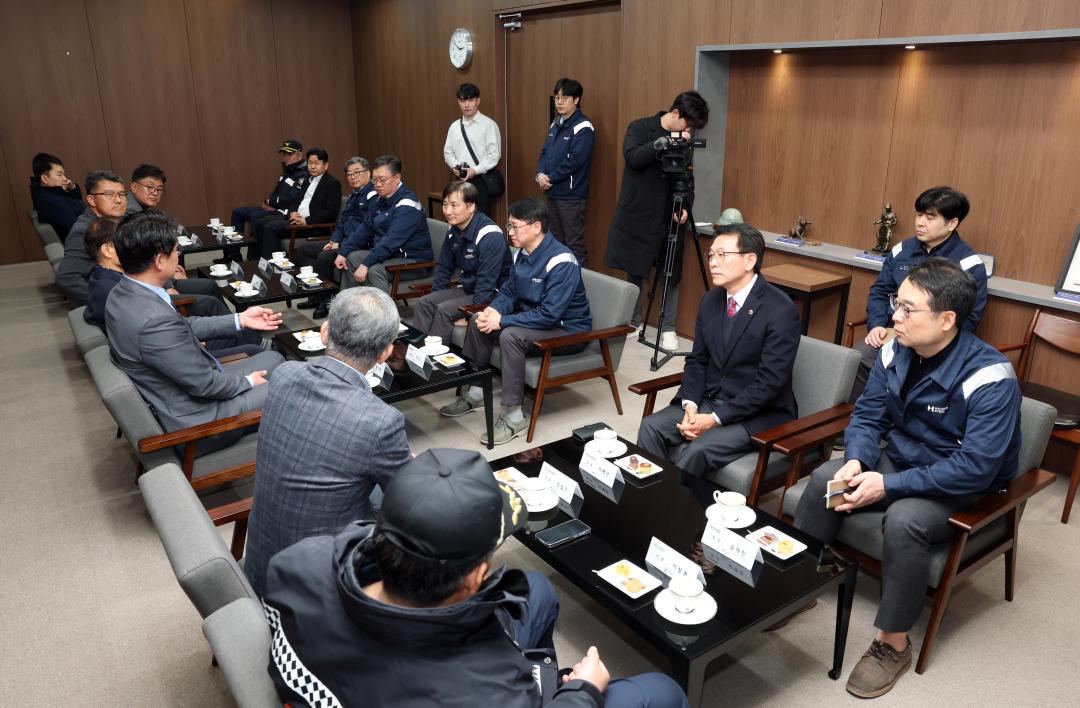 '제358회 임시회 건설소방위원회 현장방문' 게시글의 사진(73) '0414_당진현대제철 현장방문24.jpg'