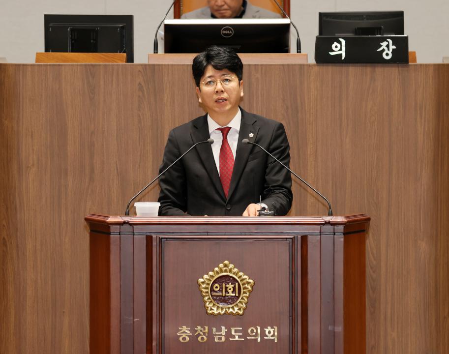 '제358회 임시회 제4차 본회의' 게시글의 사진(13) '250422_제358회 임시회 제4차 본회의_45.JPG'