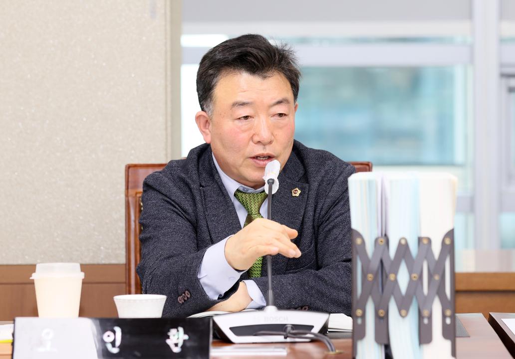 '제363회 임시회 제2차 농수산해양위원회' 게시글의 사진(30) '260122_제363회 임시회 제2차 농수산해양위원회_48.JPG'