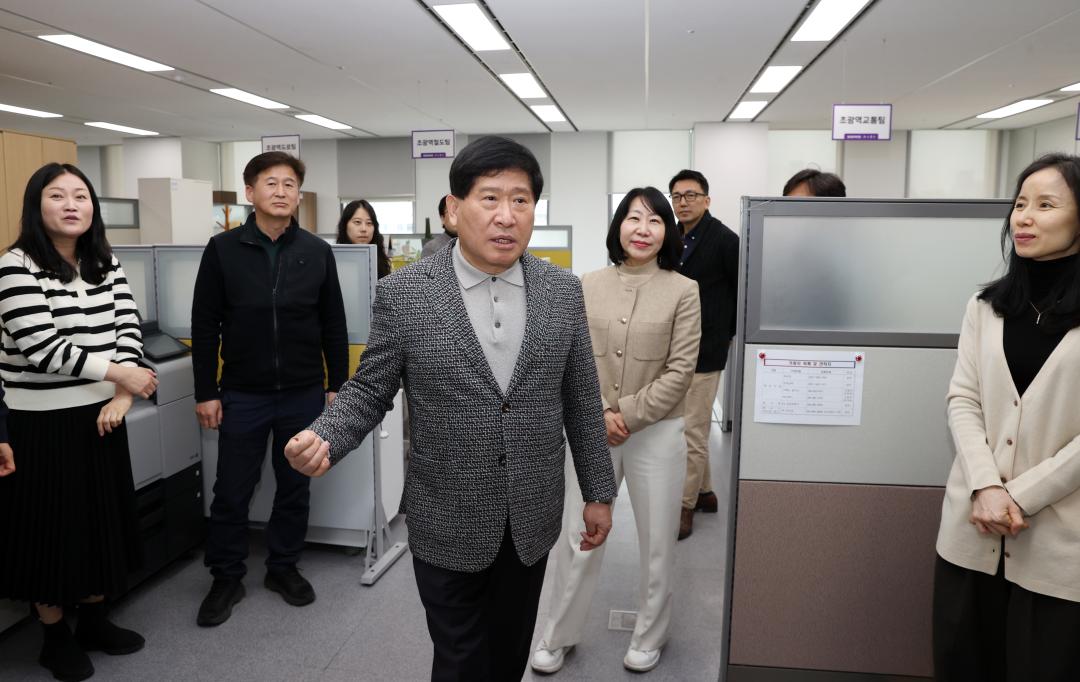 '충청권 4개 시도의회 의장 간담회' 게시글의 사진(21) '0304_충청권 시도의회의장 간담회23.jpg'