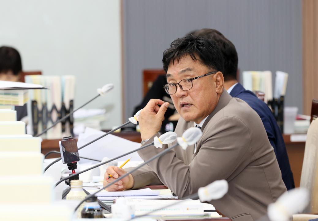 '제359회 정례회 예산결산특별위원회' 게시글의 사진(37) '250620_제359회 정례회 예산결산특별위원회 2차_57.JPG'