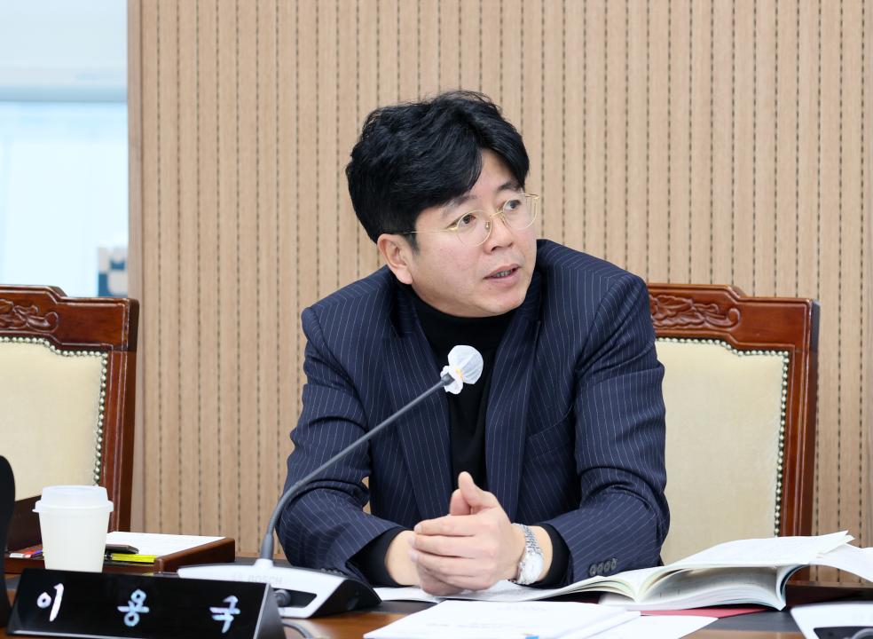 '제362회 정례회 제2차 의회운영위원회' 게시글의 사진(34) '251121_제2차 의회운영위원회_44.JPG'