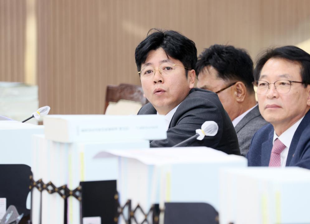 '제362회 정례회 제3차 예산결산특별위원회' 게시글의 사진(75) '251211_제3차 예산결산특별위원회_94.JPG'