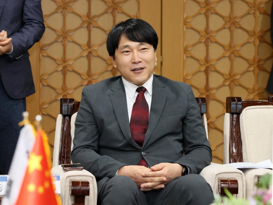 '중국 지린성 인민대표대회 상무위원회 대표단 방문' 게시글의 사진(36) '250425_중국 지린성 인대 부비서장 일행 방문_58.JPG'