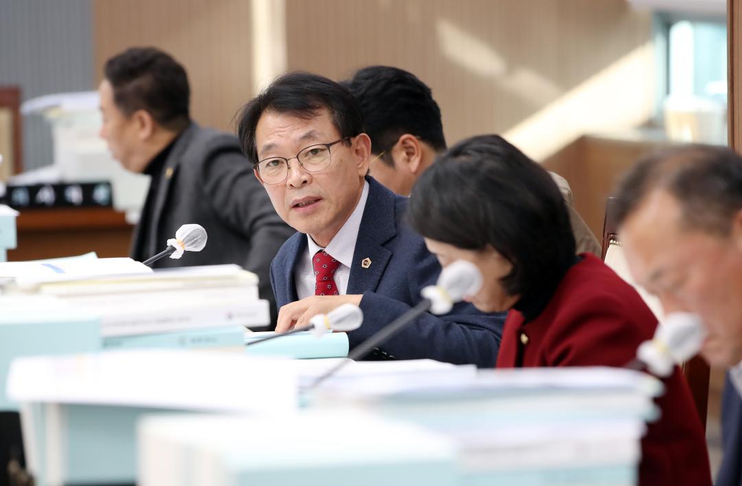 '제362회 정례회 제1차 예산결산특별위원회' 게시글의 사진(14) '1208_제362회 정례회 재1차 예산결산특별위원회_13-1.jpg'