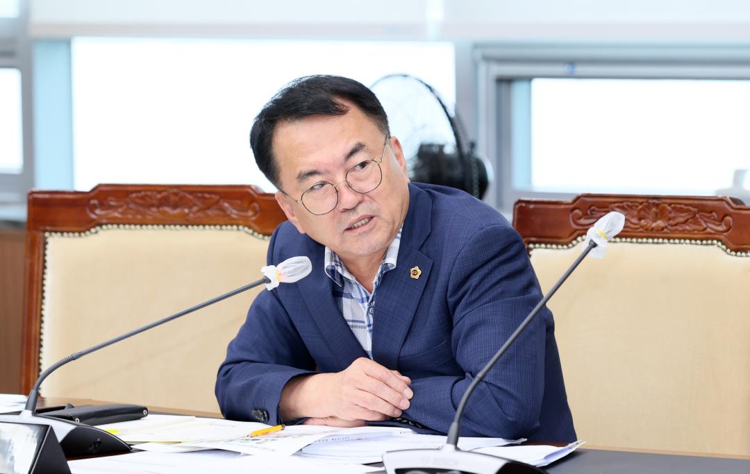 '제361회 임시회 제1차 예산결산특별위원회' 게시글의 사진(51) '250908_제361회 임시회 예결특위_54.JPG'