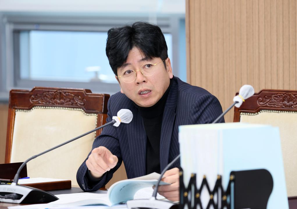 '제362회 정례회 제2차 의회운영위원회' 게시글의 사진(35) '251121_제2차 의회운영위원회_46.JPG'