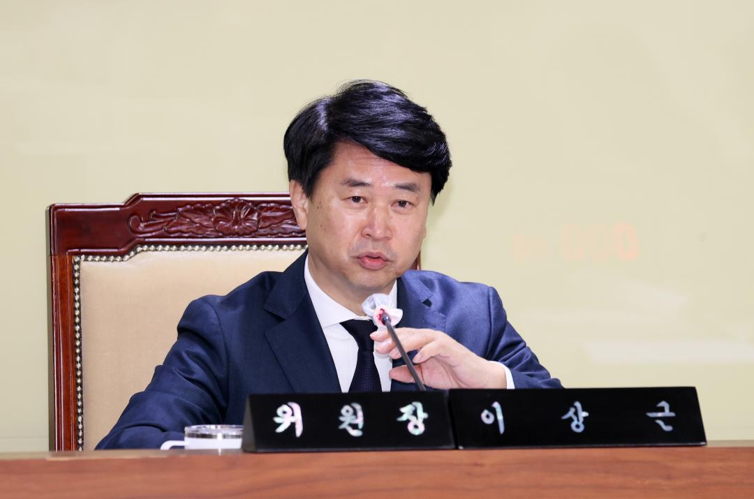 '제362회 정례회 제4차 교육위원회' 게시글의 사진(19) '251201_제4차 교육위원회_19.JPG'