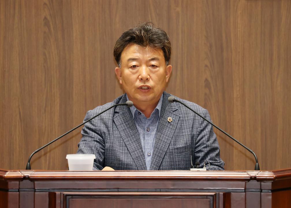 '제359회 정례회 제1차 본회의 오인환 의원 건의안' 게시글의 사진(4) '250610_제359회 정례회 오인환 의원 건의안_05.JPG'