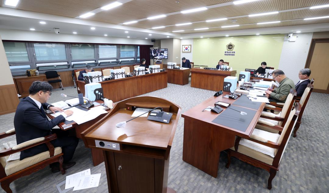 '제362회 정례회 제1차 행정문화위원회' 게시글의 사진(66) '1127_행정문화위원회06.jpg'