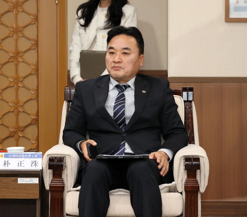 '중국 지린성 인민대표대회 상무위원회 대표단 방문' 게시글의 사진(23) '250425_중국 지린성 인대 부비서장 일행 방문_30.JPG'