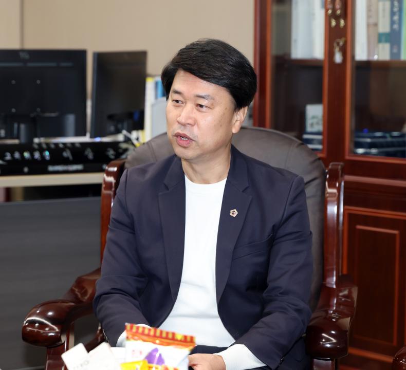 '제주특별자치도의회 교육위원회 충남도의회 방문' 게시글의 사진(19) '1104_제주도의회 교육위원회 방문33.jpg'