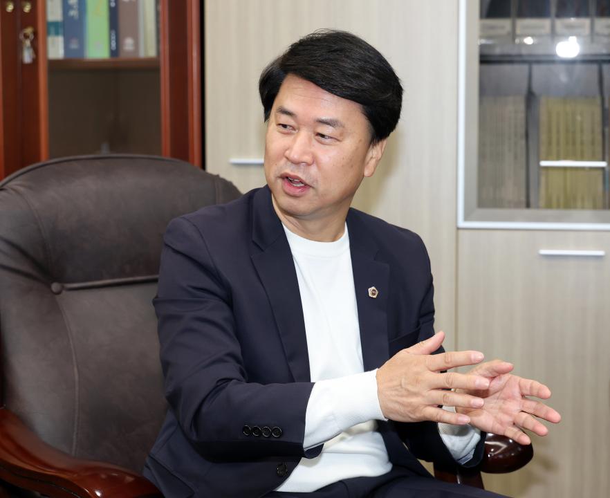 '제주특별자치도의회 교육위원회 충남도의회 방문' 게시글의 사진(21) '1104_제주도의회 교육위원회 방문35.jpg'