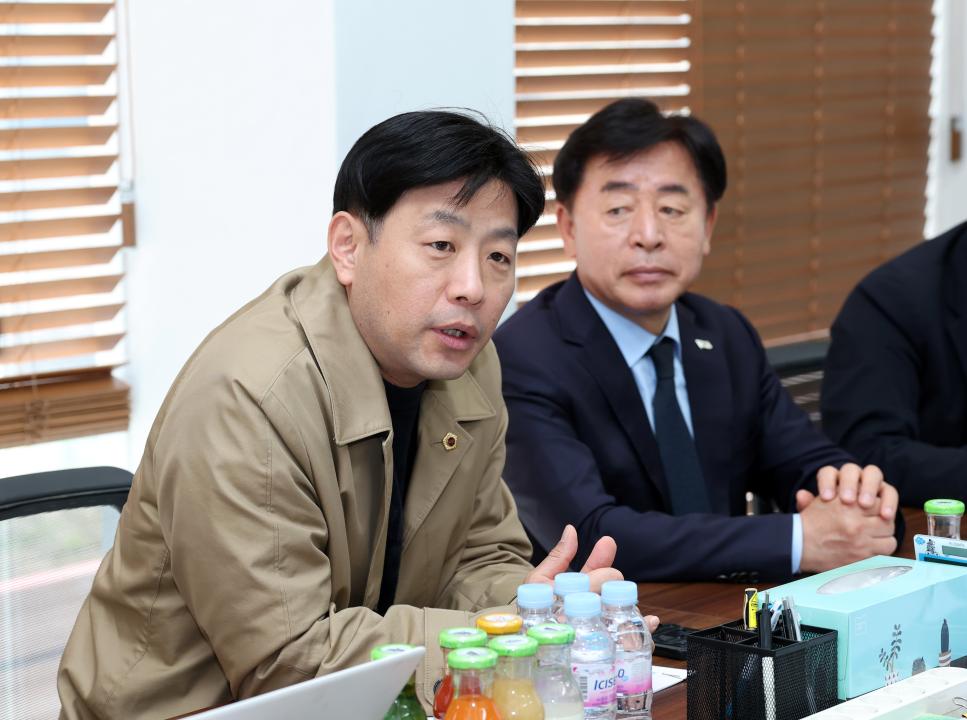 '제358회 임시회 기획경제위원회 현장방문' 게시글의 사진(71) '0416_인텍이앤씨 방문28.jpg'