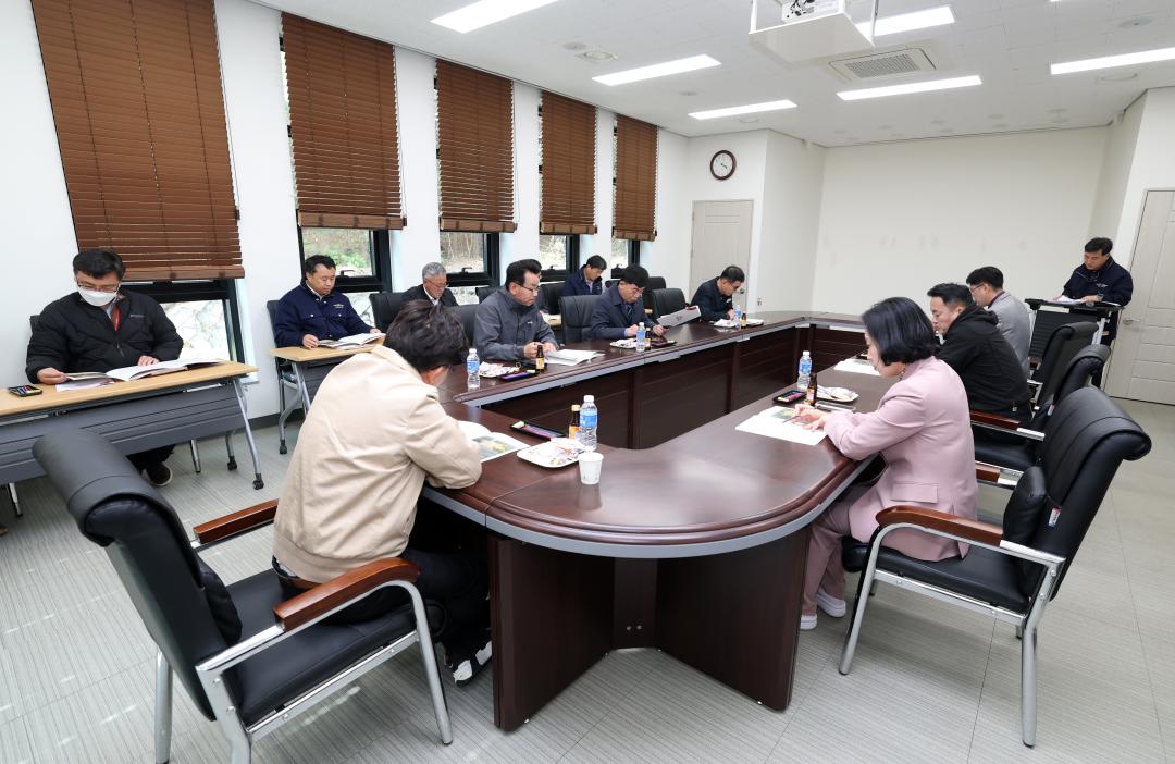 '제358회 임시회 보건복지환경위원회 현장방문' 게시글의 사진(151) '0415_안면도 수목원 현장방문07.jpg'