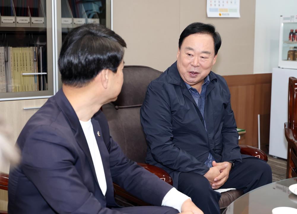 '제주특별자치도의회 교육위원회 충남도의회 방문' 게시글의 사진(27) '1104_제주도의회 교육위원회 방문46.jpg'