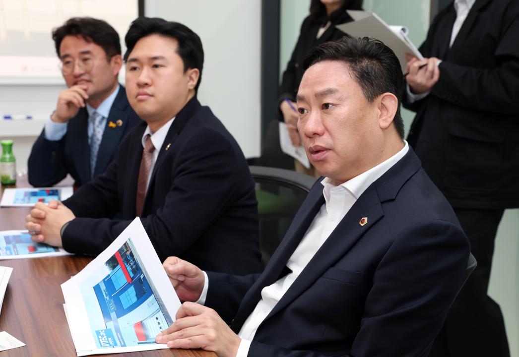 '제358회 임시회 기획경제위원회 현장방문' 게시글의 사진(78) '0416_인텍이앤씨 방문35.jpg'