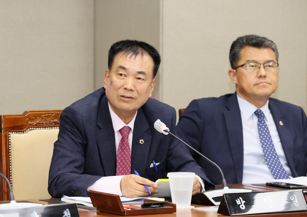 '제5차 충청남도 인삼약초산업 활성화를 위한 특별위원회' 게시글의 사진(30) '250422_인삼약초산업 활성화 특위_77.JPG'