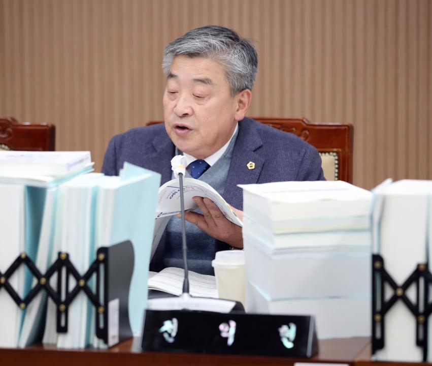 '제362회 정례회 제1차 예산결산특별위원회' 게시글의 사진(34) '1208_제362회 정례회 재1차 예산결산특별위원회_33.jpg'
