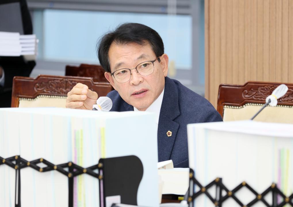 '제362회 정례회 제3차 예산결산특별위원회' 게시글의 사진(65) '251211_제3차 예산결산특별위원회_85.JPG'