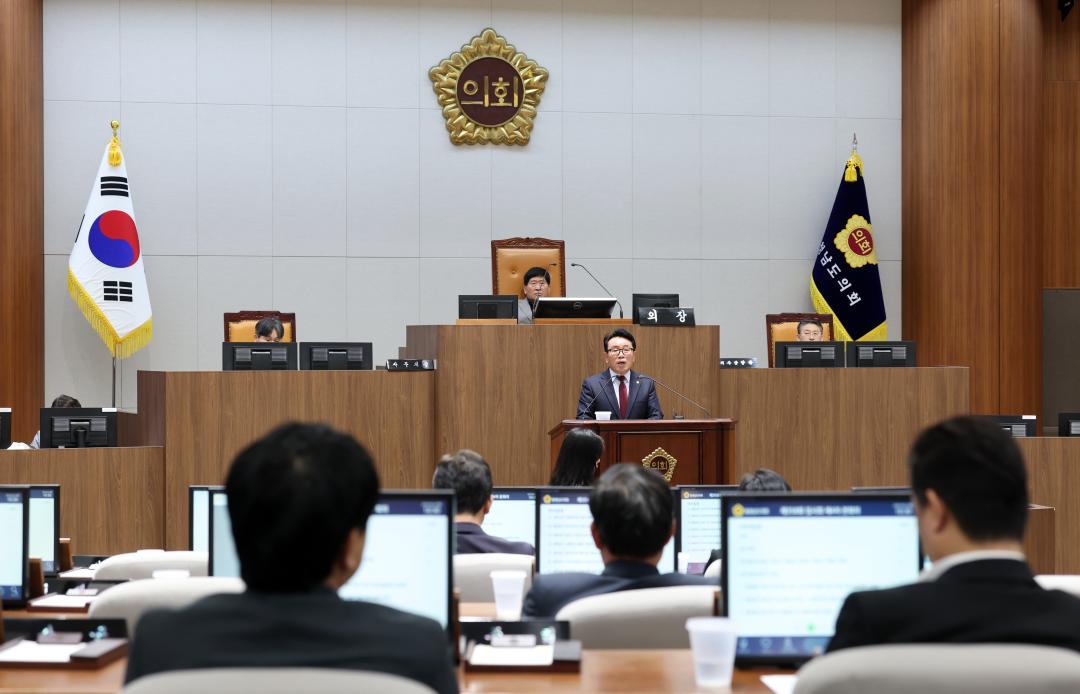 '제358회 임시회 제4차 본회의' 게시글의 사진(132) '0422_제4차 본회의 이철수 의원16.jpg'