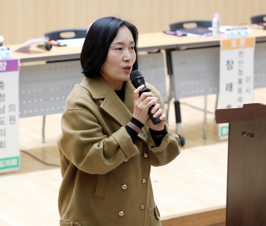 '박정수 의원 충청남도 프로야구장 건립 방안 모색 의정토론회' 게시글의 사진(11) '251103_충청남도 프로야구장 건립 방안 모색_10.jpg'