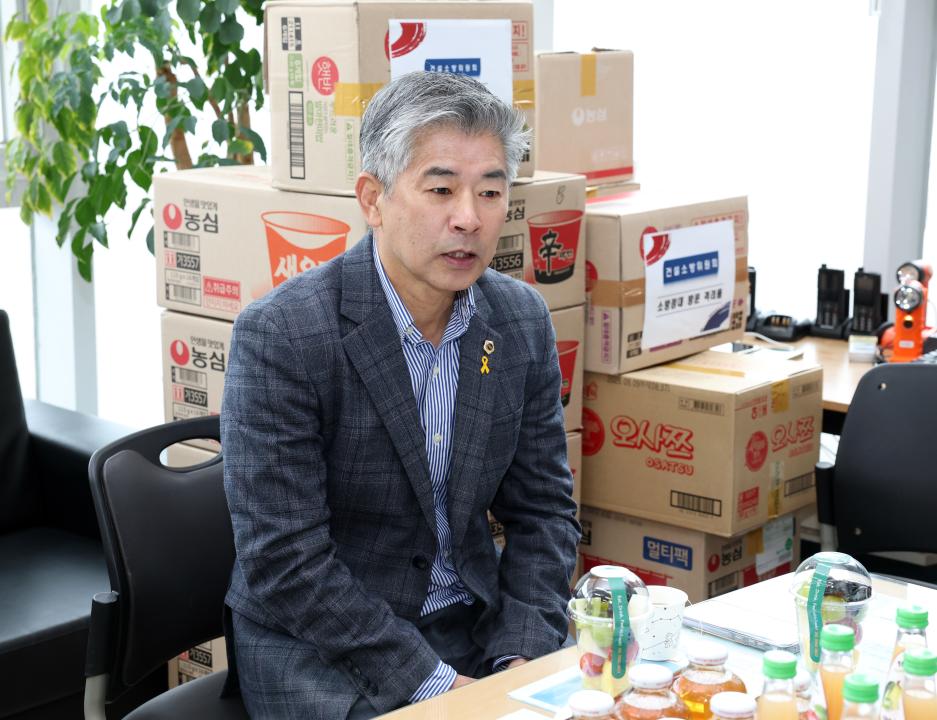 '제358회 임시회 건설소방위원회 현장방문' 게시글의 사진(9) '0414_당진소방서 소방정대 방문09.jpg'