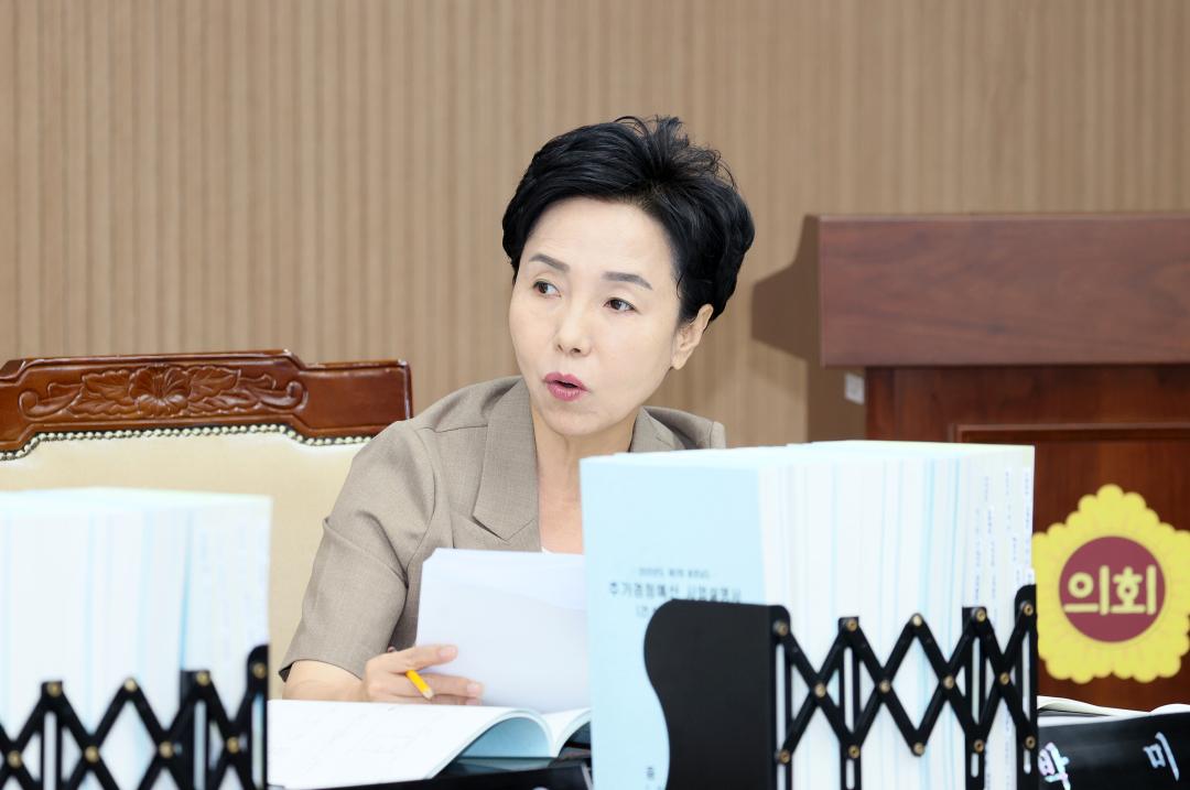 '제361회 임시회 제1차 예산결산특별위원회' 게시글의 사진(89) '250908_제361회 임시회 예결특위_101.JPG'