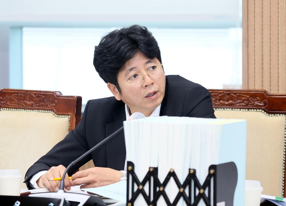 '제361회 임시회 제1차 예산결산특별위원회' 게시글의 사진(37) '250908_제361회 임시회 예결특위_37.JPG'