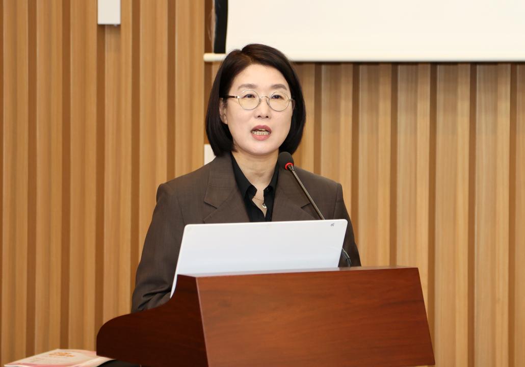 '이철수 의원,  '복지 패러다임 전환의 시대, 당진시 미래복지 정책 수립' 의정토론회' 게시글의 사진(36) '251031_이철수 의원 미래복지 정책수립 의정토론회_48.JPG'