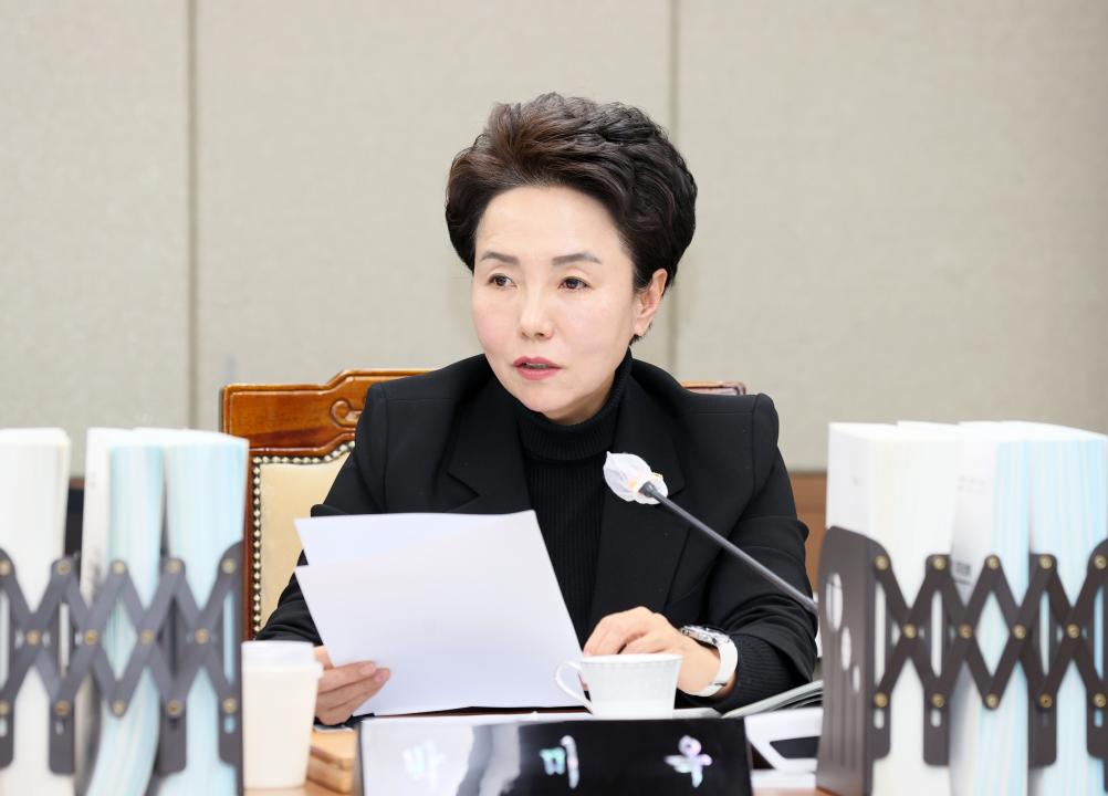 '제363회 임시회 제2차 농수산해양위원회' 게시글의 사진(19) '260122_제363회 임시회 제2차 농수산해양위원회_32.JPG'