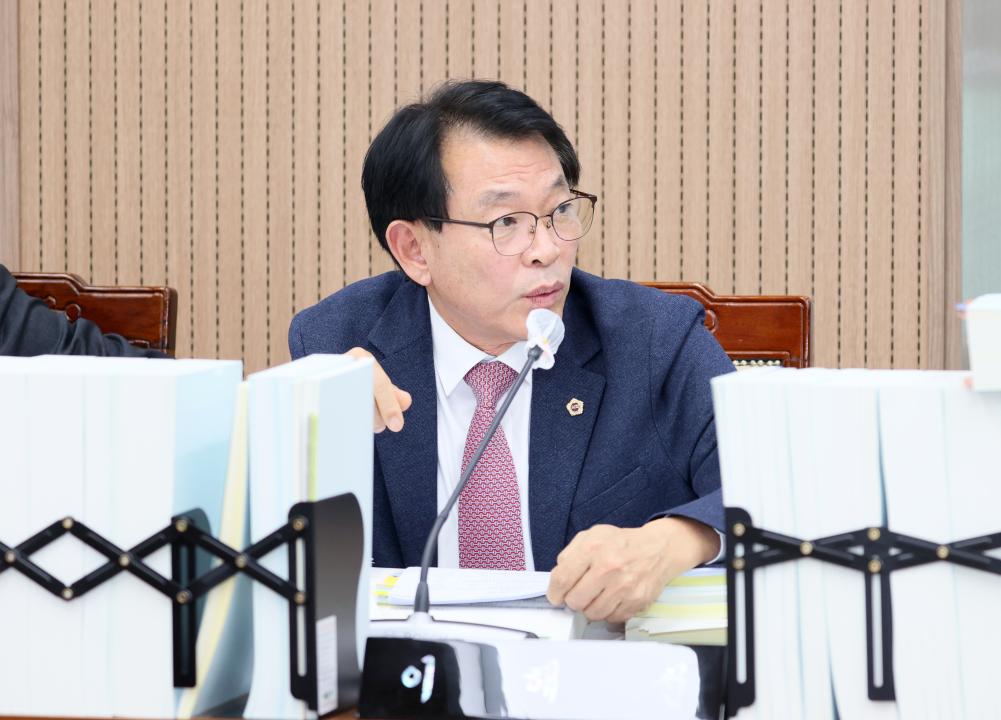 '제362회 정례회 제3차 예산결산특별위원회' 게시글의 사진(64) '251211_제3차 예산결산특별위원회_79.JPG'