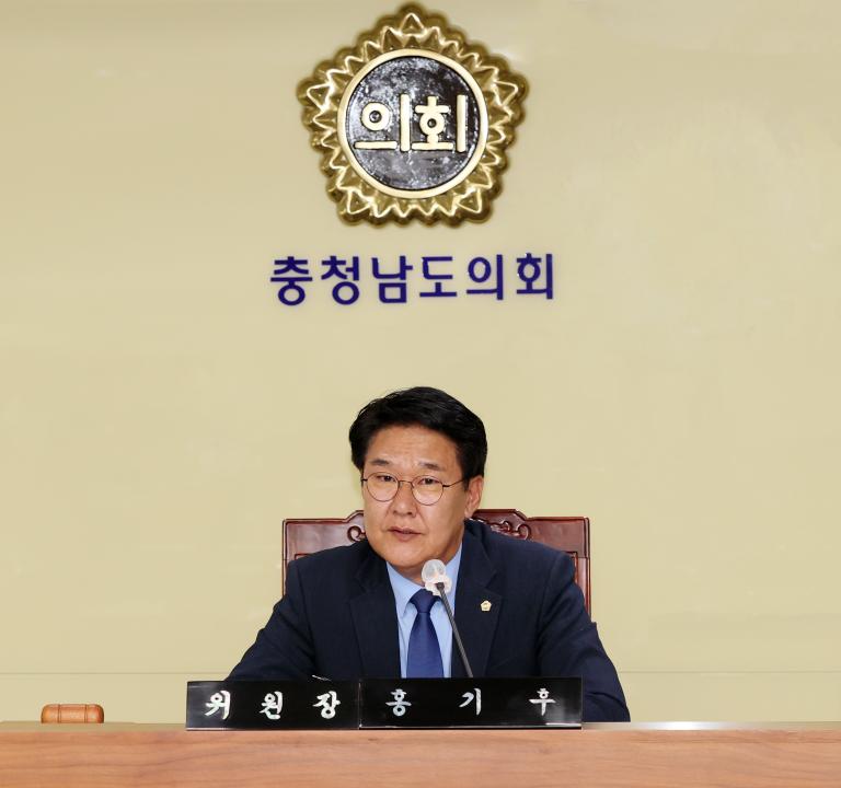 '제358회 임시회 제1차 건설소방위원회' 게시글의 사진(5) '250411_제358회 임시회 제1차 건설소방위원회_11.JPG'