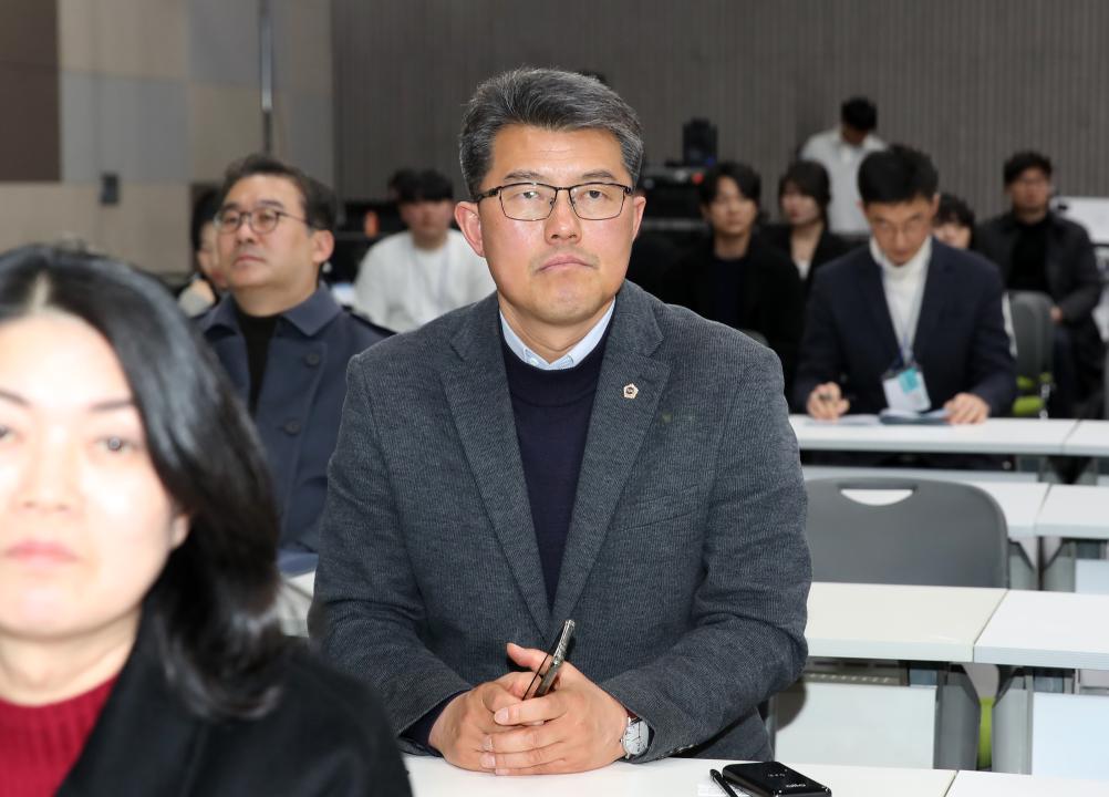 '한국지방자치학회 동계학술대회' 게시글의 사진(14) '250221_한국지방자치학회 동계학술대회_38.JPG'