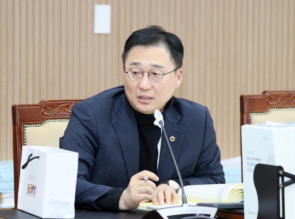 '제362회 정례회 제3차 예산결산특별위원회' 게시글의 사진(71) '251211_제3차 예산결산특별위원회_89.JPG'