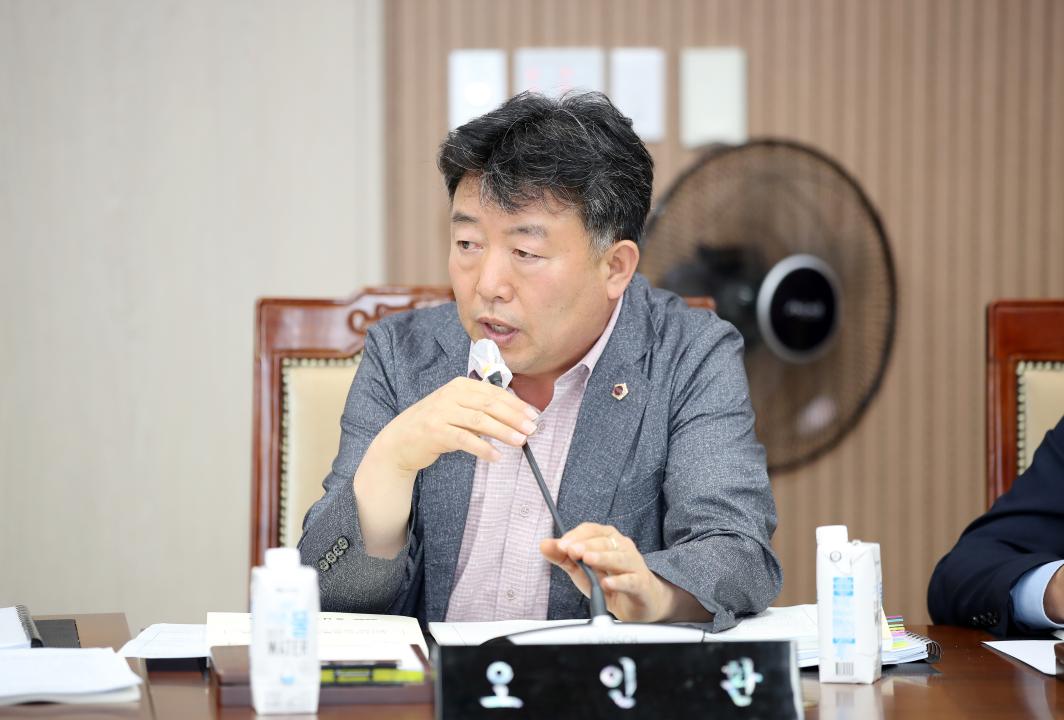 '제2차 문화관광재단 대표이사 후보자 인사청문특위' 게시글의 사진(31) '230621_제2차 문화관광재단 대표이사 인사청문특위_200.JPG'