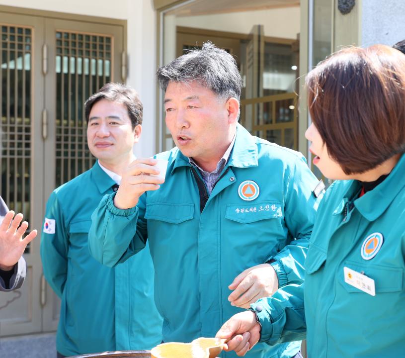 '제358회 임시회 농수위 현장방문(김산업특화단지, 전통줒조업체)' 게시글의 사진(44) '250415_제358회 임시회 농수위 현장방문_149.JPG'