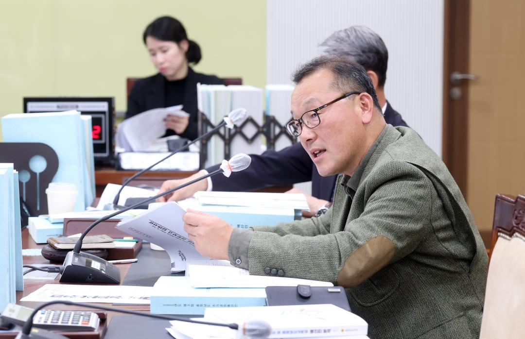 '제362회 정례회 제1차 행정문화위원회' 게시글의 사진(51) '1127_행정문화위원회58.jpg'