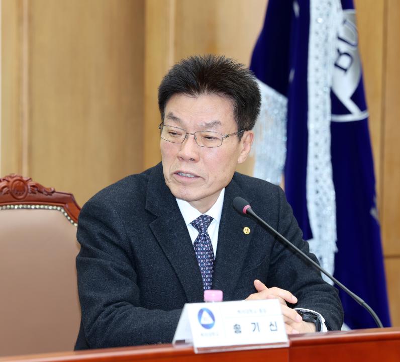 '충청남도의회 - 백석대학교 인성인재육성 업무협약식' 게시글의 사진(17) '0402_인성인재교육 업무협약식26.jpg'